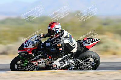 media/May-12-2024-SoCal Trackdays (Sun) [[ad755dc1f9]]/4-Turn 2 Inside (820am)/